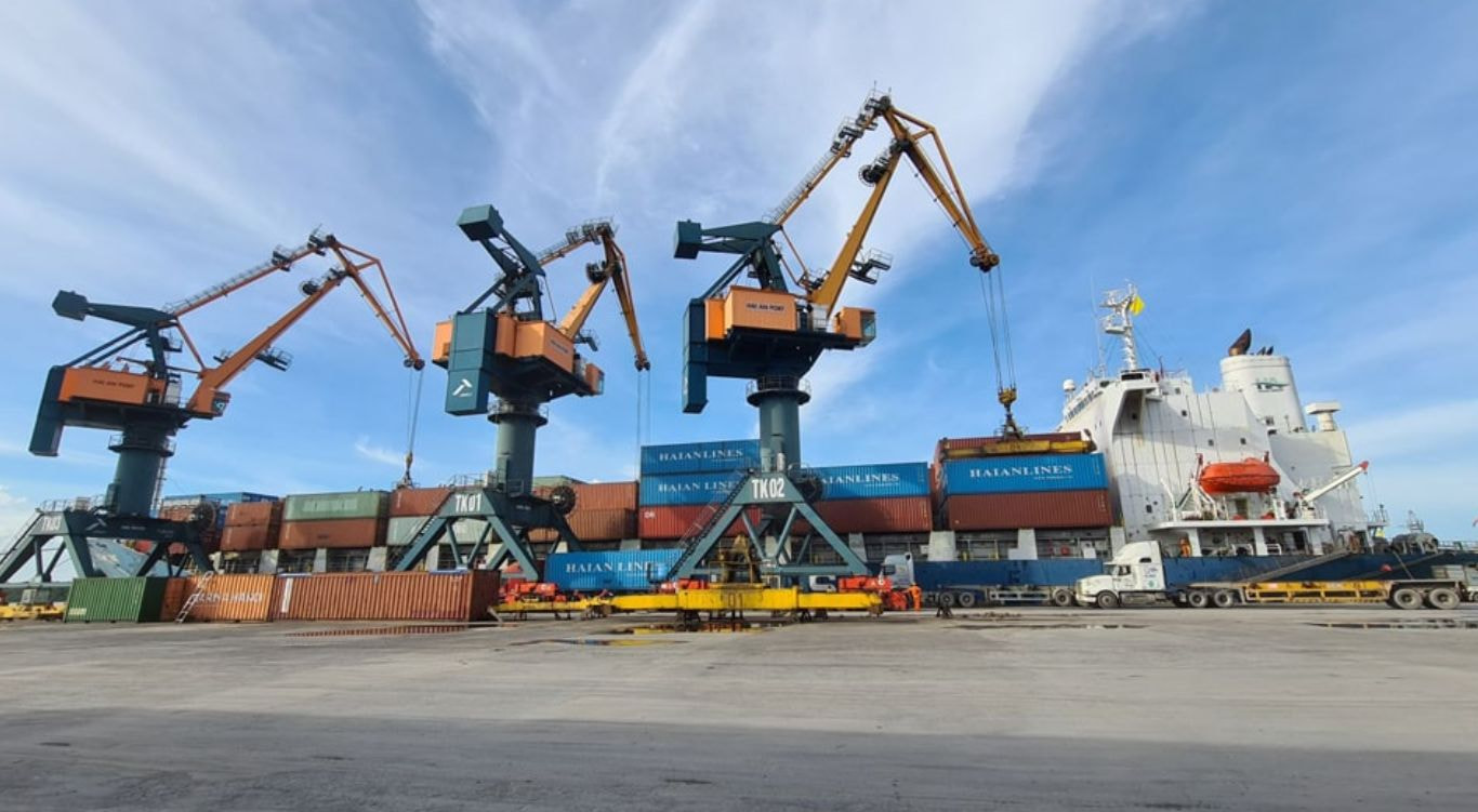 Công cụ xếp dỡ container là gì? Top công cụ xếp dỡ hiệu quả 6 Công cụ xếp dỡ container là gì