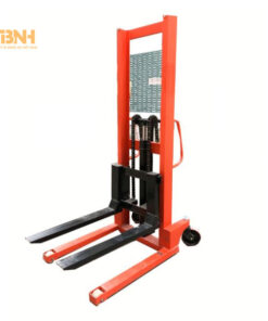 Xe nâng tay 1.5 tấn hoạt động trơn tru dễ dàng