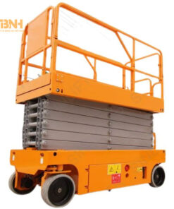 Xe cắt kéo tự hành đảm bảo di chuyển an toàn và chính xác