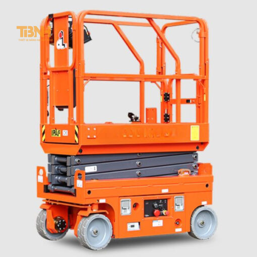 Xe cắt kéo tự hành 300kg XNN 0.3-16 di chuyển an toàn khi được trang bị hệ thống điều khiển hiện đại