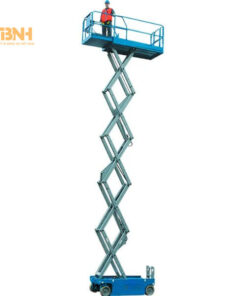 Xe cắt kéo tự hành vận hành đơn giản