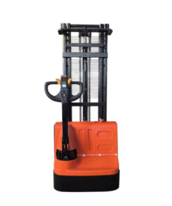 Xe nâng tay cao điện 2 tấn vận hành êm ái, không phát thải, không gây ồn