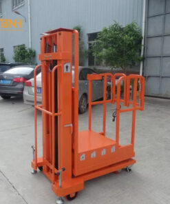 Xe nâng người lấy hàng cao tối đa 6.5m, tải 200-300 kg 5 Xe nâng người lấy hàng là gì
