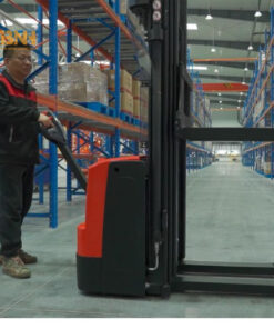 Tay cầm thiết kế erconomic dễ dàng vận hành