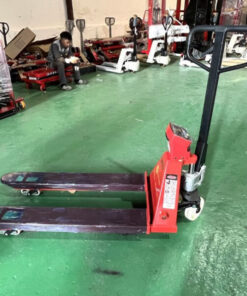 Xe nâng tay có cân NTK-XNTGC 12 xe nang tay co can ntk xntgc 222 thietbinangha e1758686205277