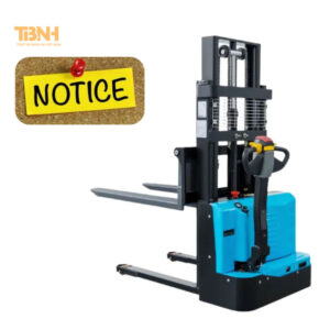 Những lưu ý khi vận hành xe nâng tay điện