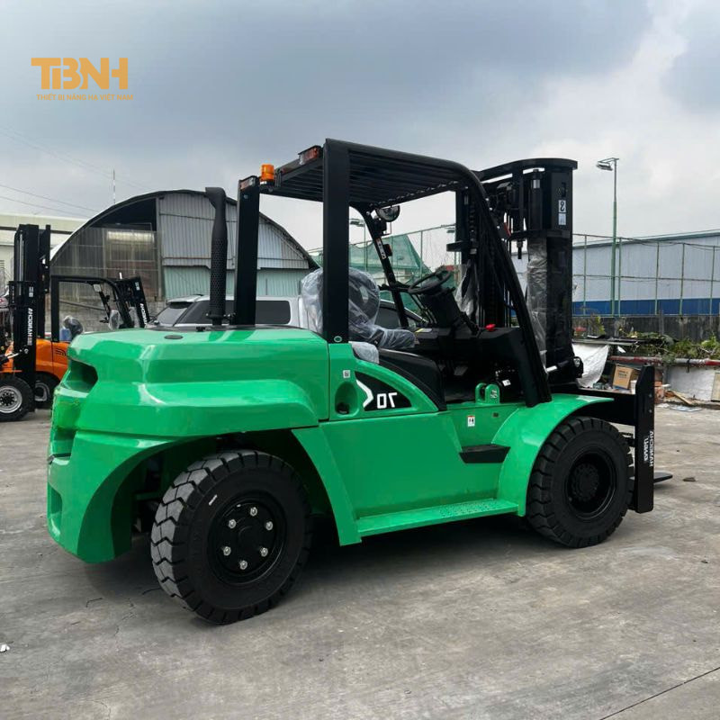 Nên mua xe nâng điện cũ đã qua sử dụng hay không? Cần lựa chọn nhà cung cấp xe nâng điện uy tín