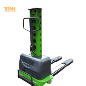 Xe nâng bán tự động là gì