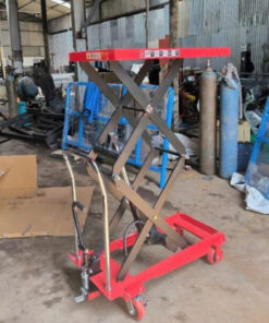 Xe nâng mặt bàn 500kg - 1.5m