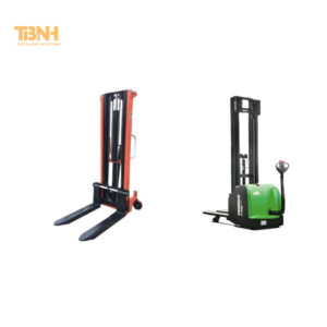 Xe nâng tay cơ hay điện