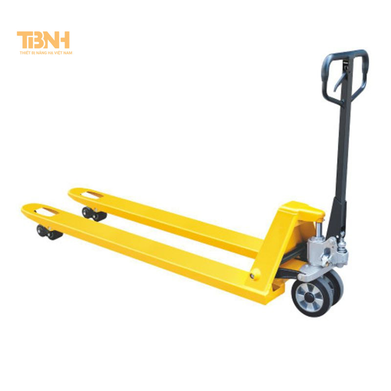 Tải Trọng Xe Nâng Là Gì? Tối Đa Là Bao Nhiêu? 4 Hiểu rõ tải trọng xe nâng giúp doanh nghiệp tối ưu hóa hiệu suất nâng hạ và kéo dài tuổi thọ xe nâng