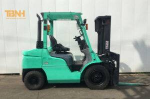 xe nâng cũ Bình Dương