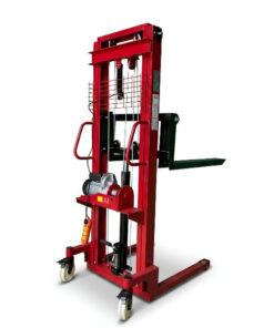 Không cần đến thiết bị cồng kềnh, xe tời điện 2m giúp bạn nâng hàng lên kệ cao dễ dàng